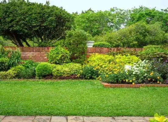 landscaping services Forest Park